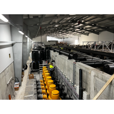 VIKING ARMATUR 25-40W/1200mm 3000K 0-10V Dimbart LED - IP66 Genomtrådad